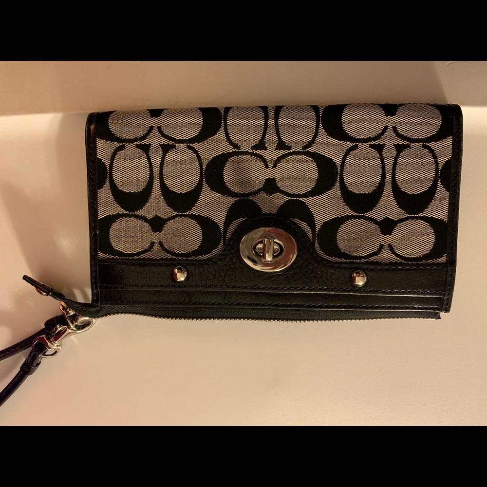 Coach wristlet